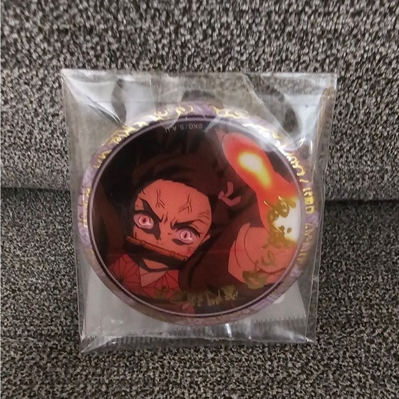 Nezuko Demon Slayer Can Badge Pin - Picture 2 of 2